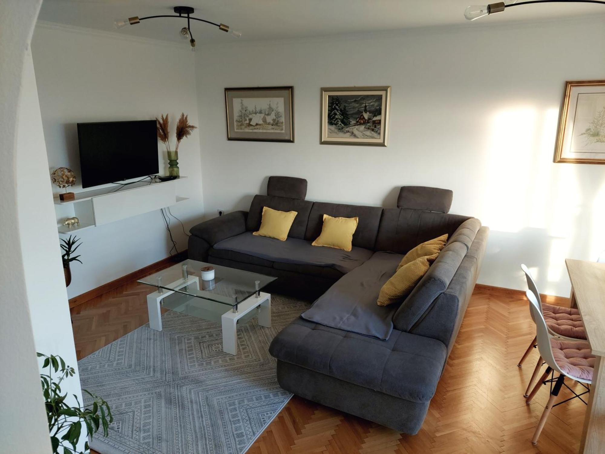 Apartman Masha Karlovac Bagian luar foto